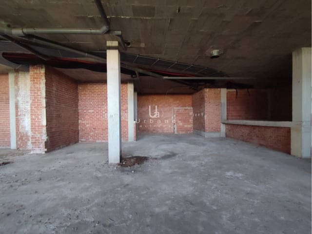 Commercieel te koop in Murcia stad - € 293.500 (Ref: 9889654)