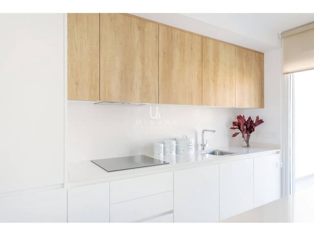 4 Zimmer Villa zu verkaufen in Finestrat mit Pool Garage - 555.000 € (Ref: 9889656)