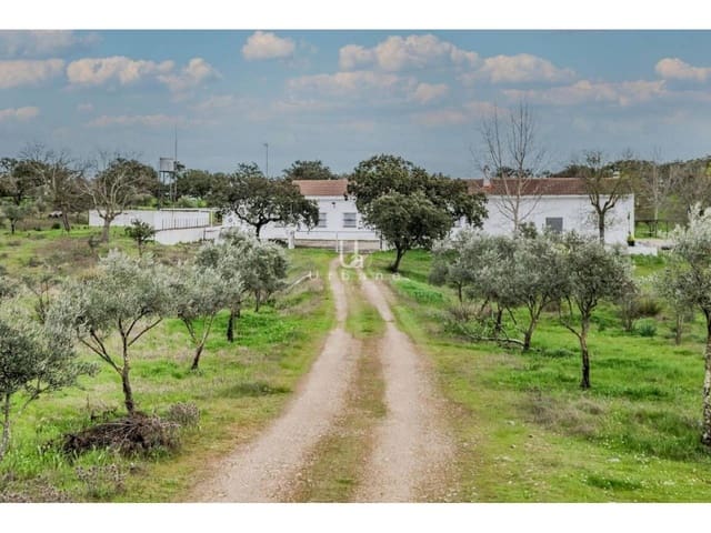 Finca/Country House for sale in Puebla de Guzmán - € 950,000 (Ref: 9889657)