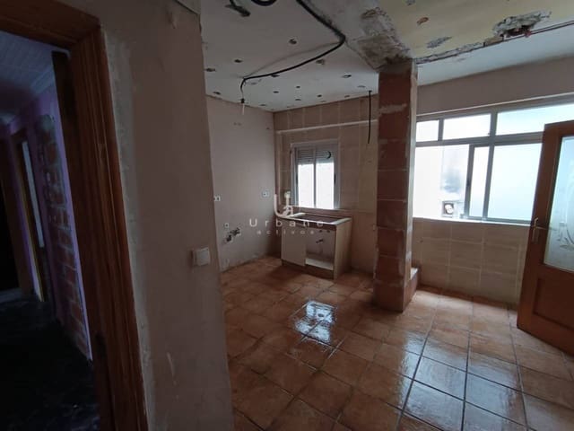 3 slaapkamer Flat te koop in Alzira - € 69.000 (Ref: 9891507)