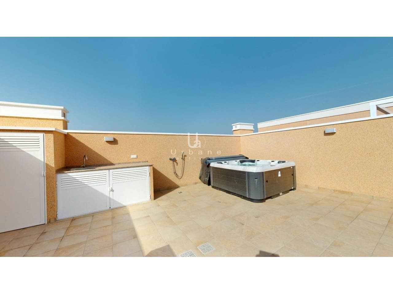 3 soveværelse Penthouse til salg i Guardamar del Segura med swimmingpool garage - € 344.900 (Ref: 9891511)
