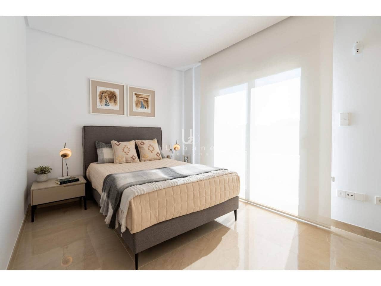3 Zimmer Bungalow zu verkaufen in Gran Alacant mit Pool Garage - 350.000 € (Ref: 9891512)