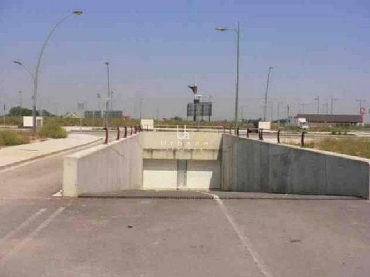 Garage til salg i Alzira - € 1.176.200 (Ref: 9891515)