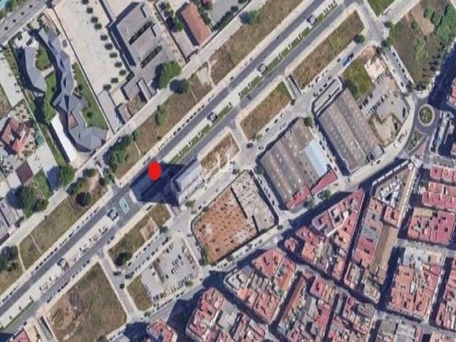 Garage til salg i Alzira - € 1.176.200 (Ref: 9891515)