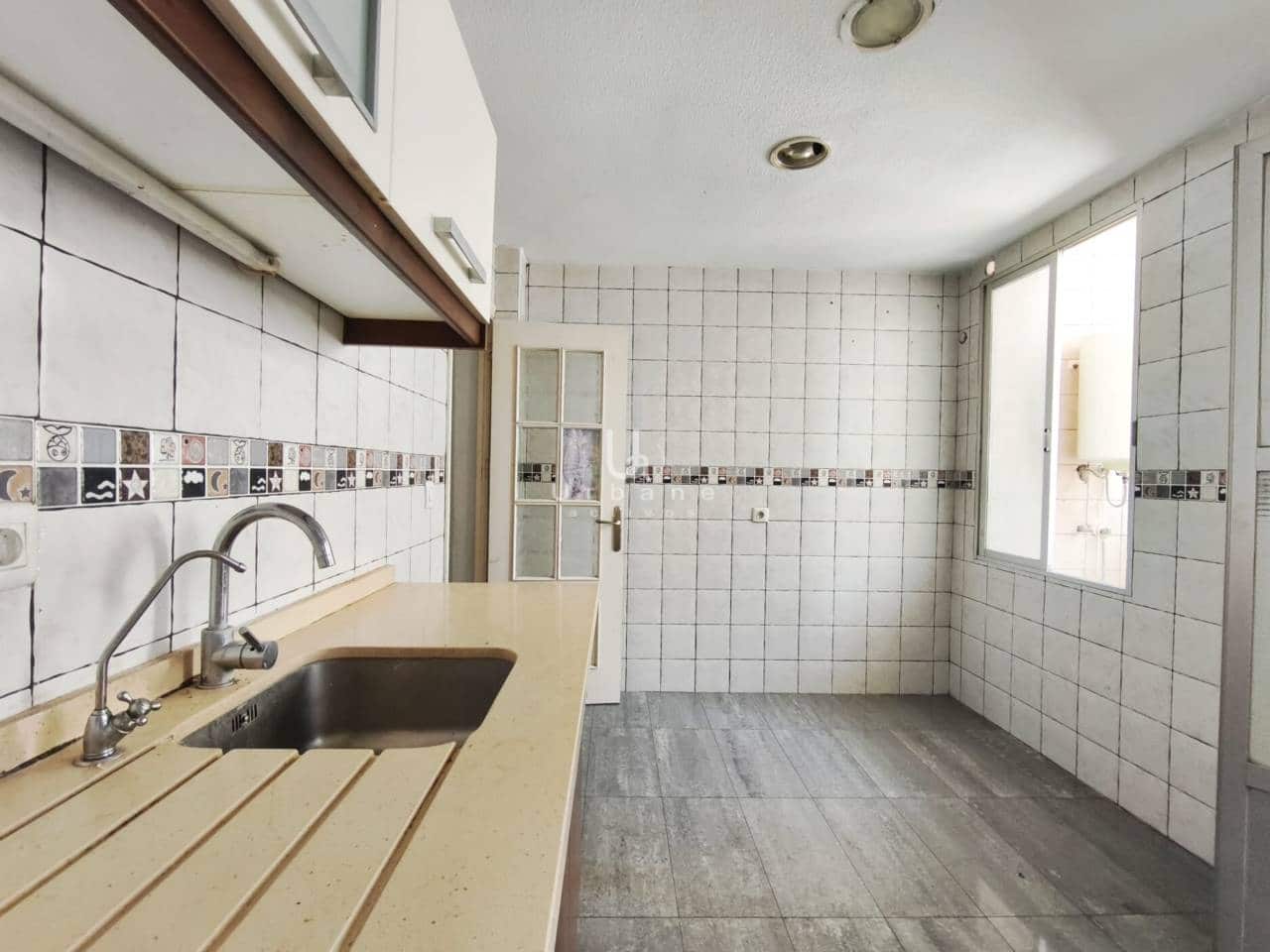 Piso de 2 habitaciones en Molina de Segura en venta - 60.000 € (Ref: 9893618)