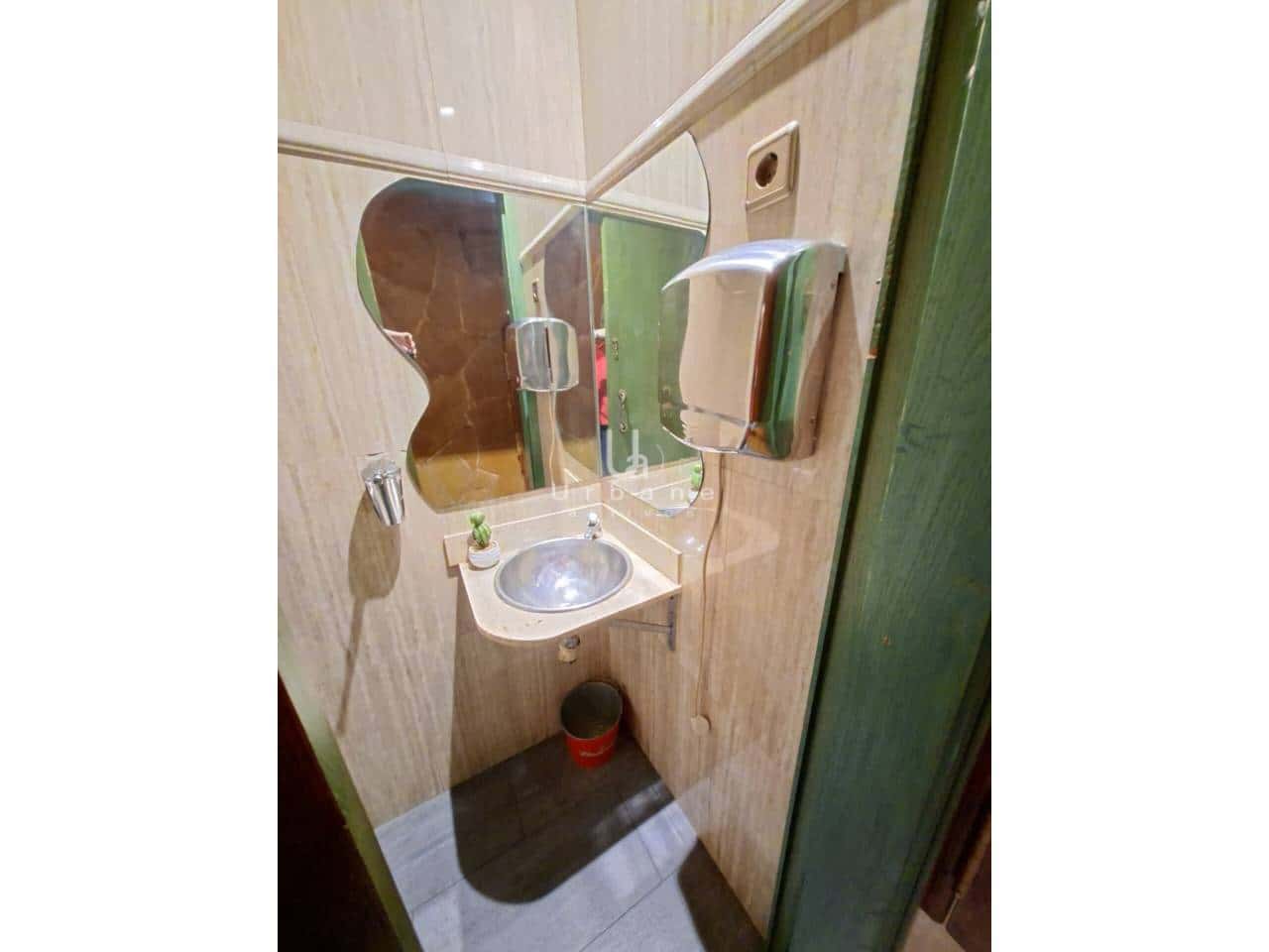 Kaupallinen myytävänä paikassa Molina de Segura - 98 500 € (Ref: 9906644)