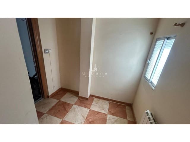 3 slaapkamer Flat te koop in Cullera - € 125.000 (Ref: 9906646)