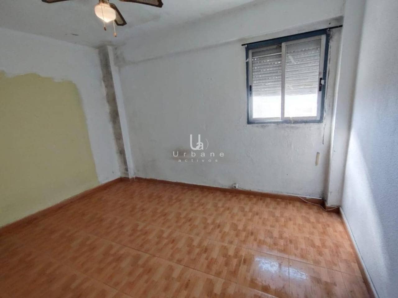 3 sovrum Lägenhet till salu i Valencia stad - 85 000 € (Ref: 9906647)