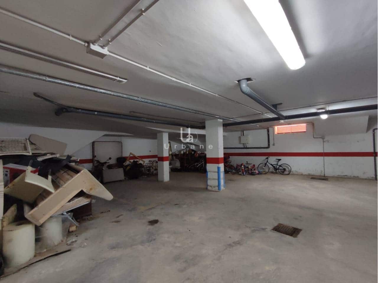 Autotalli myytävänä paikassa Sucina - 6 000 € (Ref: 9912411)