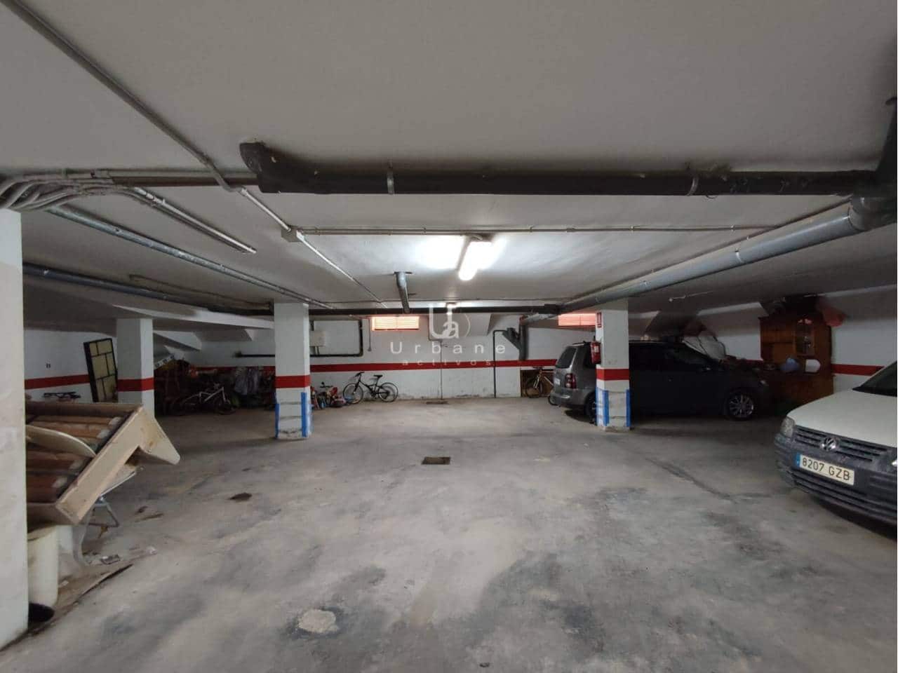 Autotalli myytävänä paikassa Sucina - 6 000 € (Ref: 9912411)