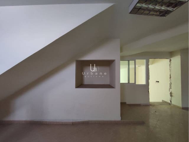 Kaupallinen myytävänä paikassa Cobatillas, Murcia kaupunki - 89 000 € (Ref: 9912412)