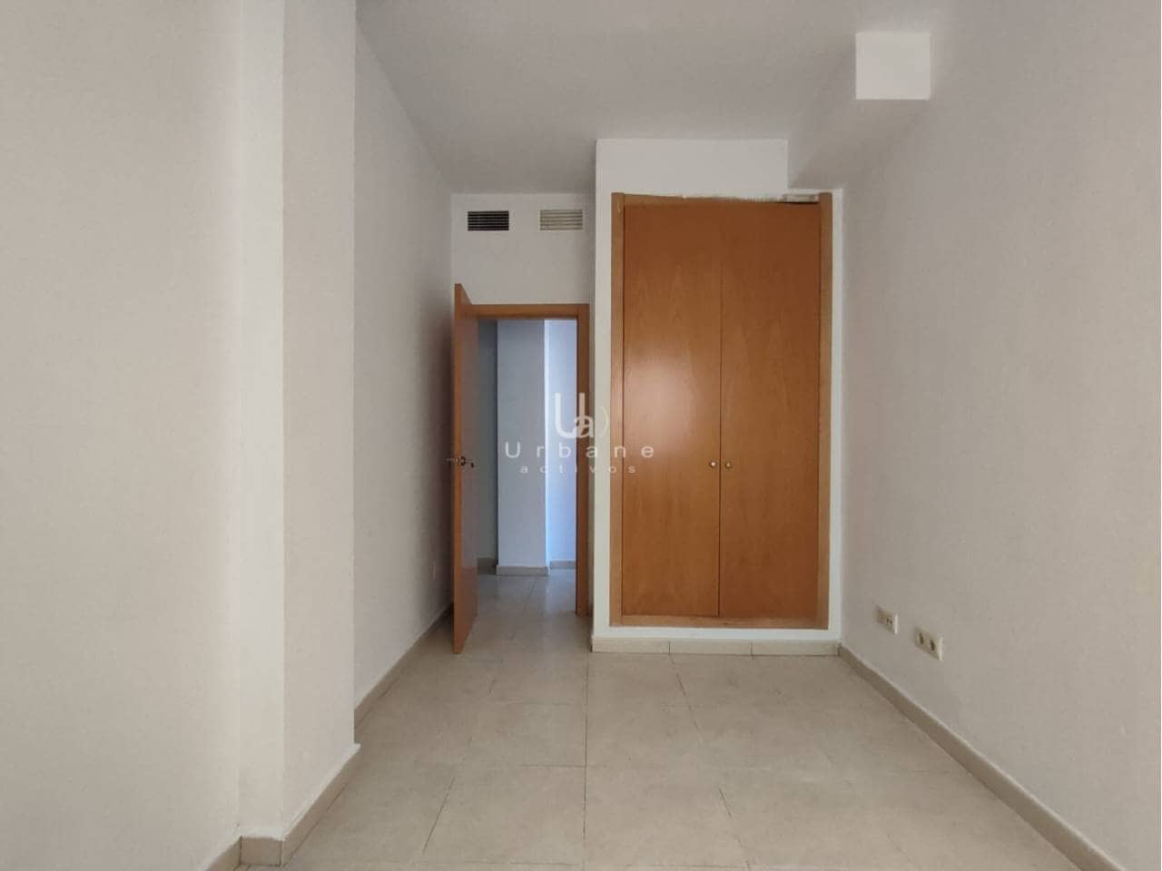 3 bedroom Flat for sale in Murcia city with garage - € 150,000 (Ref: 9919233)
