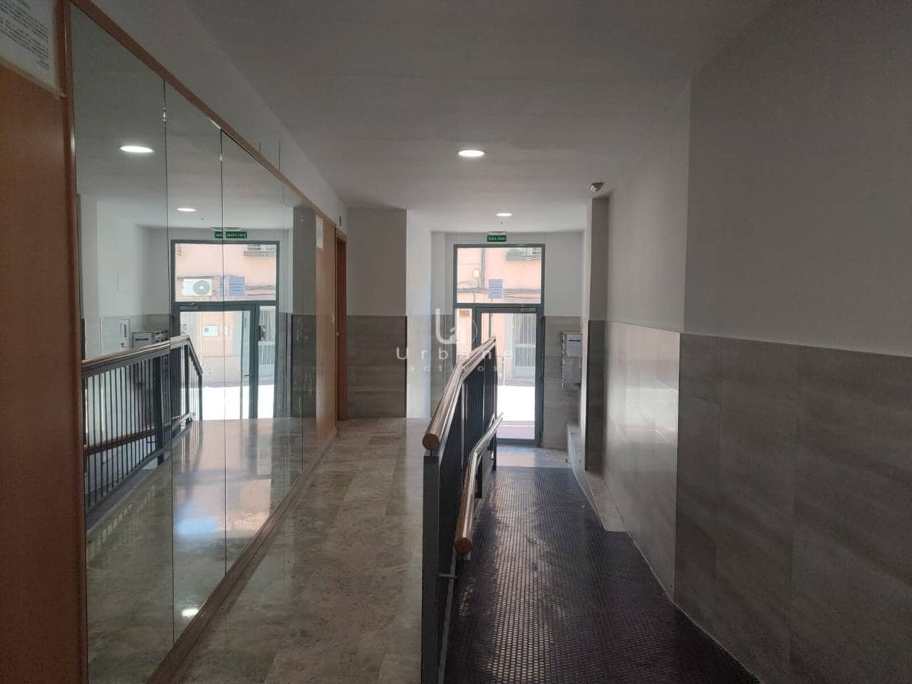 3 bedroom Flat for sale in Murcia city with garage - € 150,000 (Ref: 9919233)