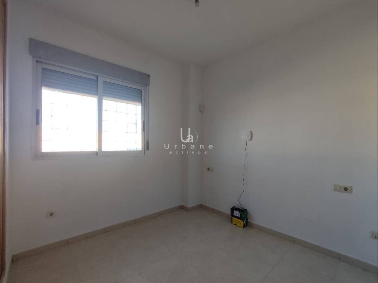 3 bedroom Flat for sale in Murcia city with garage - € 150,000 (Ref: 9919233)