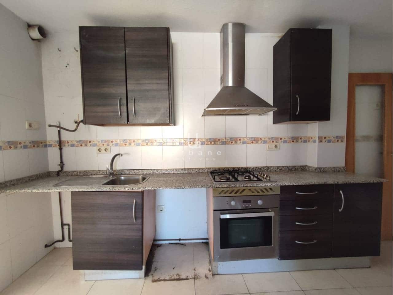3 bedroom Flat for sale in Murcia city with garage - € 150,000 (Ref: 9919233)