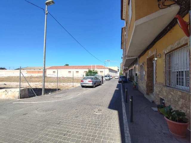3 bedroom Flat for sale in Murcia city with garage - € 150,000 (Ref: 9919233)