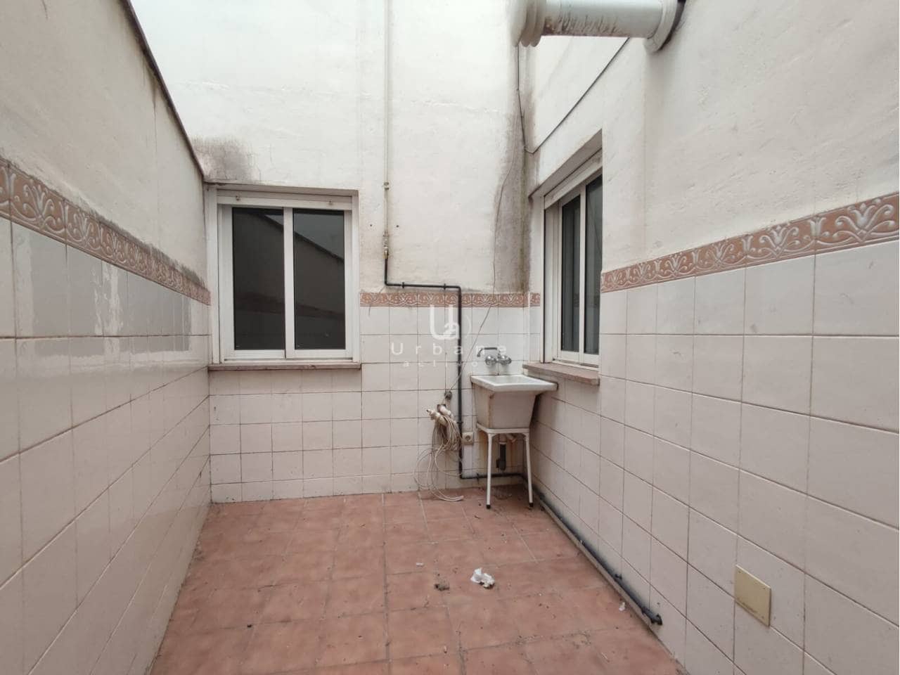 3 bedroom Flat for sale in Murcia city with garage - € 150,000 (Ref: 9919233)