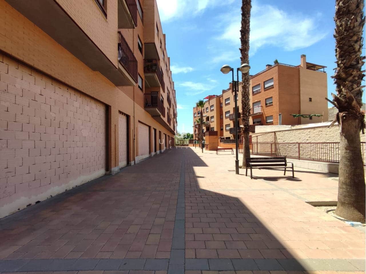 Kommersiell till salu i San Gines - 269 000 € (Ref: 9919234)