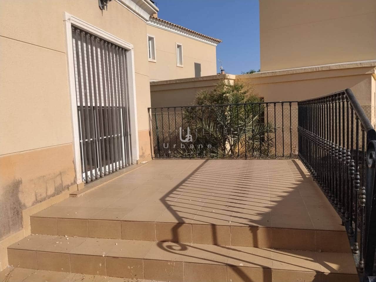 3 bedroom Villa for sale in Aspe with garage - € 325,000 (Ref: 9932705)