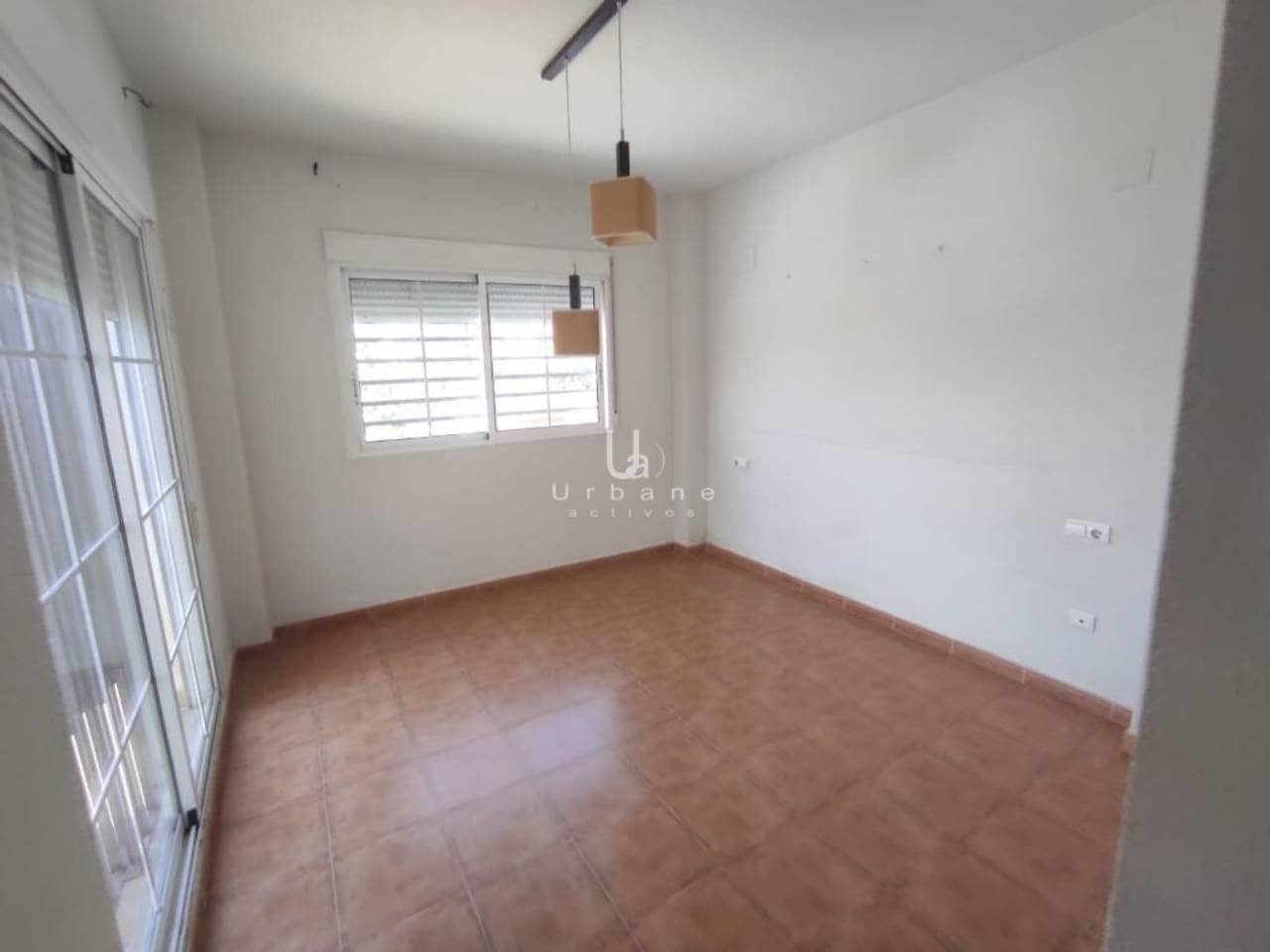 3 bedroom Villa for sale in Aspe with garage - € 325,000 (Ref: 9932705)