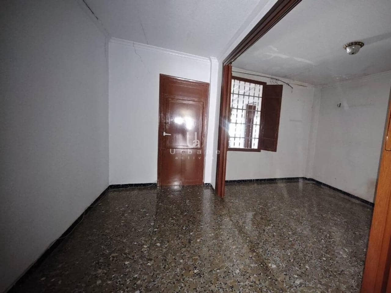 3 bedroom Flat for sale in Alquerias - € 74,000 (Ref: 9932707)