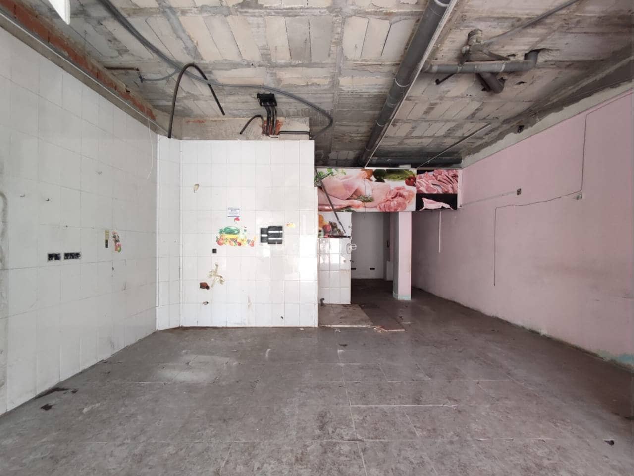 Local Commercial à vendre à Beniajan - 59 000 € (Ref: 9932708)
