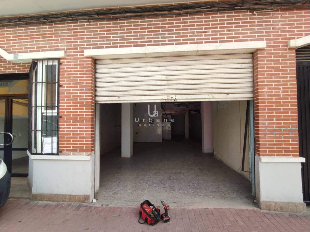 Local Commercial à vendre à Beniajan - 59 000 € (Ref: 9932708)