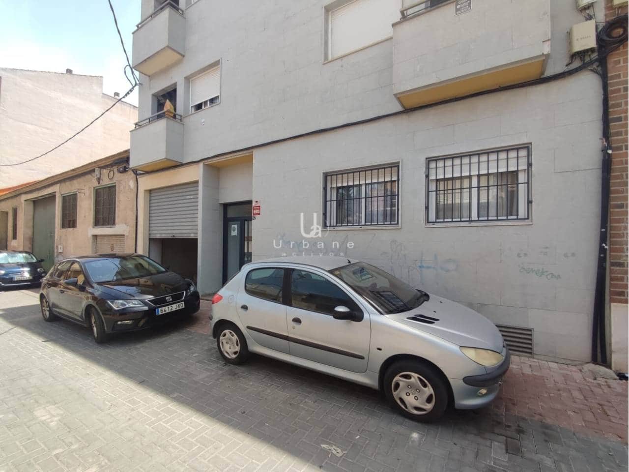 Commercieel te koop in Beniajan - € 80.000 (Ref: 9937451)