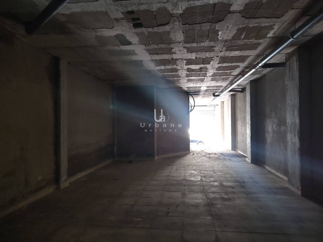 Commercieel te koop in Beniajan - € 80.000 (Ref: 9937451)
