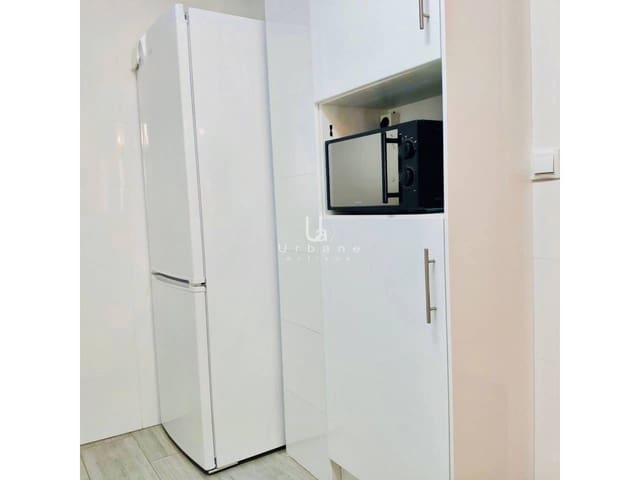 4 bedroom Flat for sale in El Carmen, Murcia city - € 154,000 (Ref: 9939275)