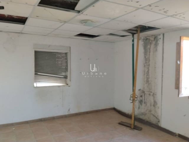 3 slaapkamer Finca/Landhuis te koop in Aspe met garage - € 75.000 (Ref: 9939277)