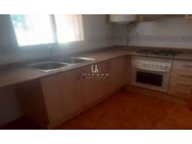 3 sypialnia Willa na sprzedaż w La Pobla de Vallbona z garażem - 237 100 € (Ref: 9944995)
