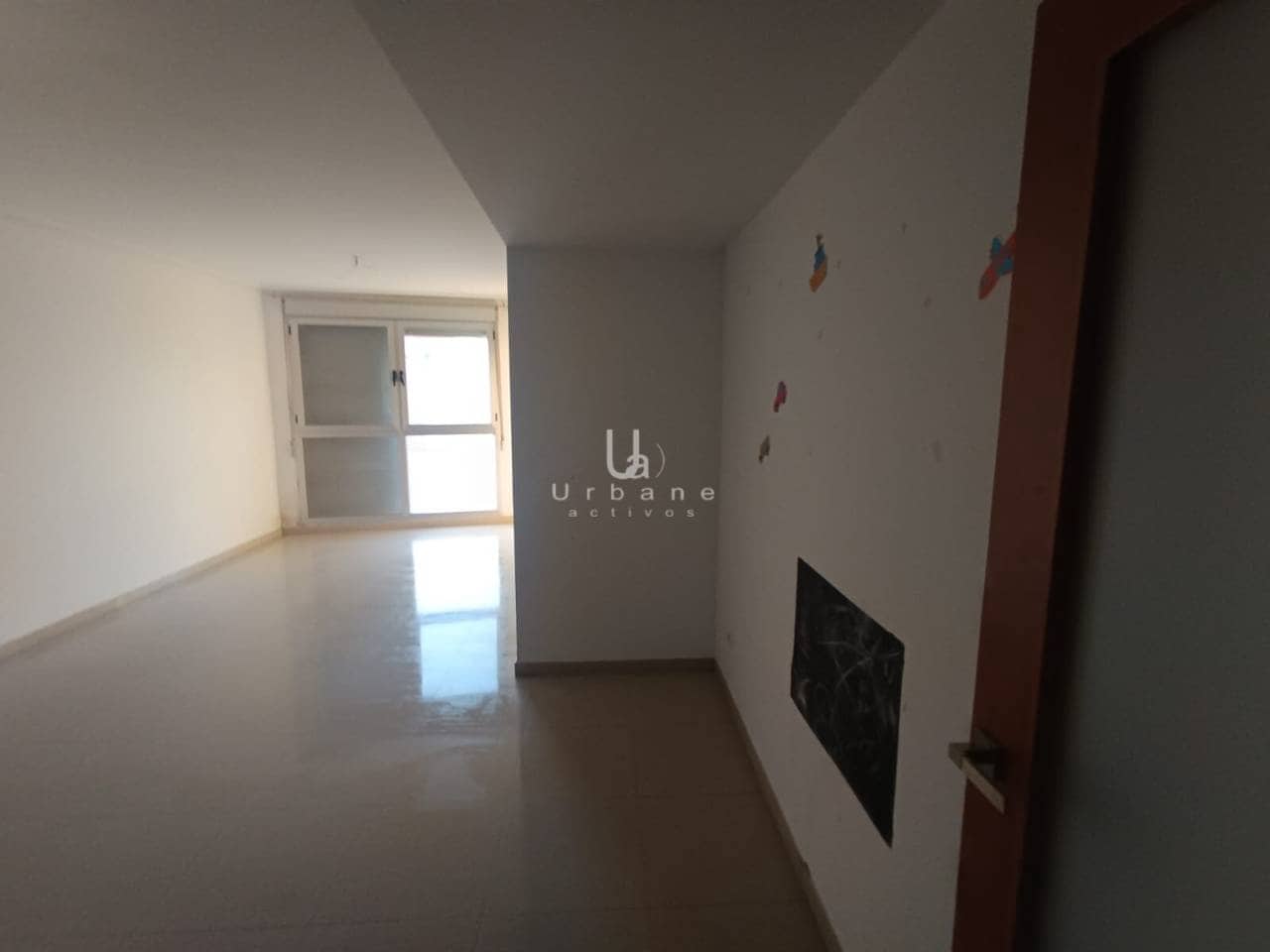 3 bedroom Flat for sale in Algemesi with garage - € 148,100 (Ref: 9949182)