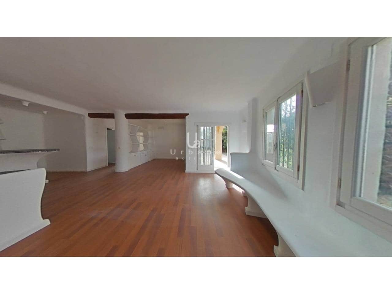 2 slaapkamer Rijtjeshuis te koop in Altea met garage - € 340.000 (Ref: 9956807)