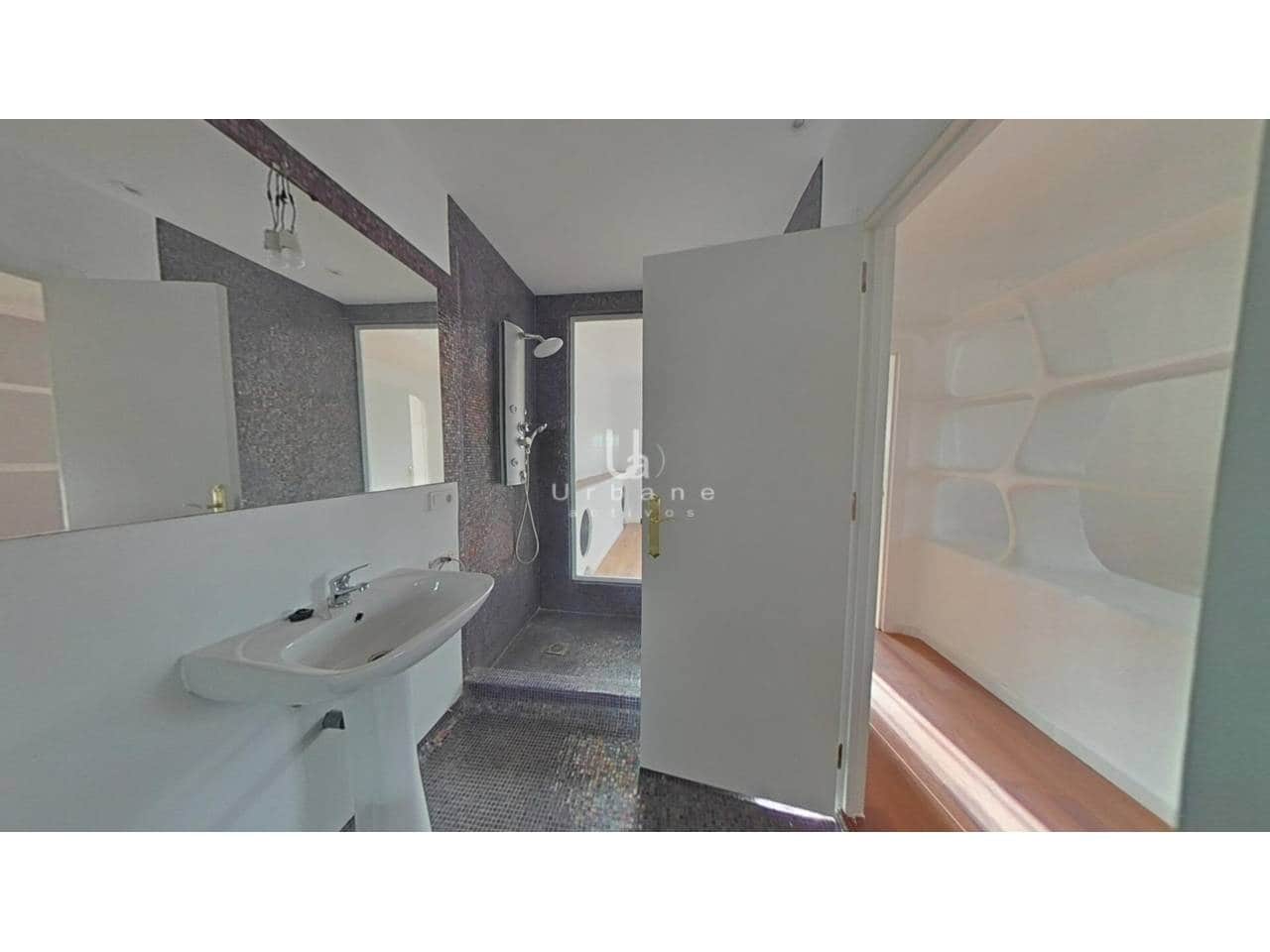 2 slaapkamer Rijtjeshuis te koop in Altea met garage - € 340.000 (Ref: 9956807)