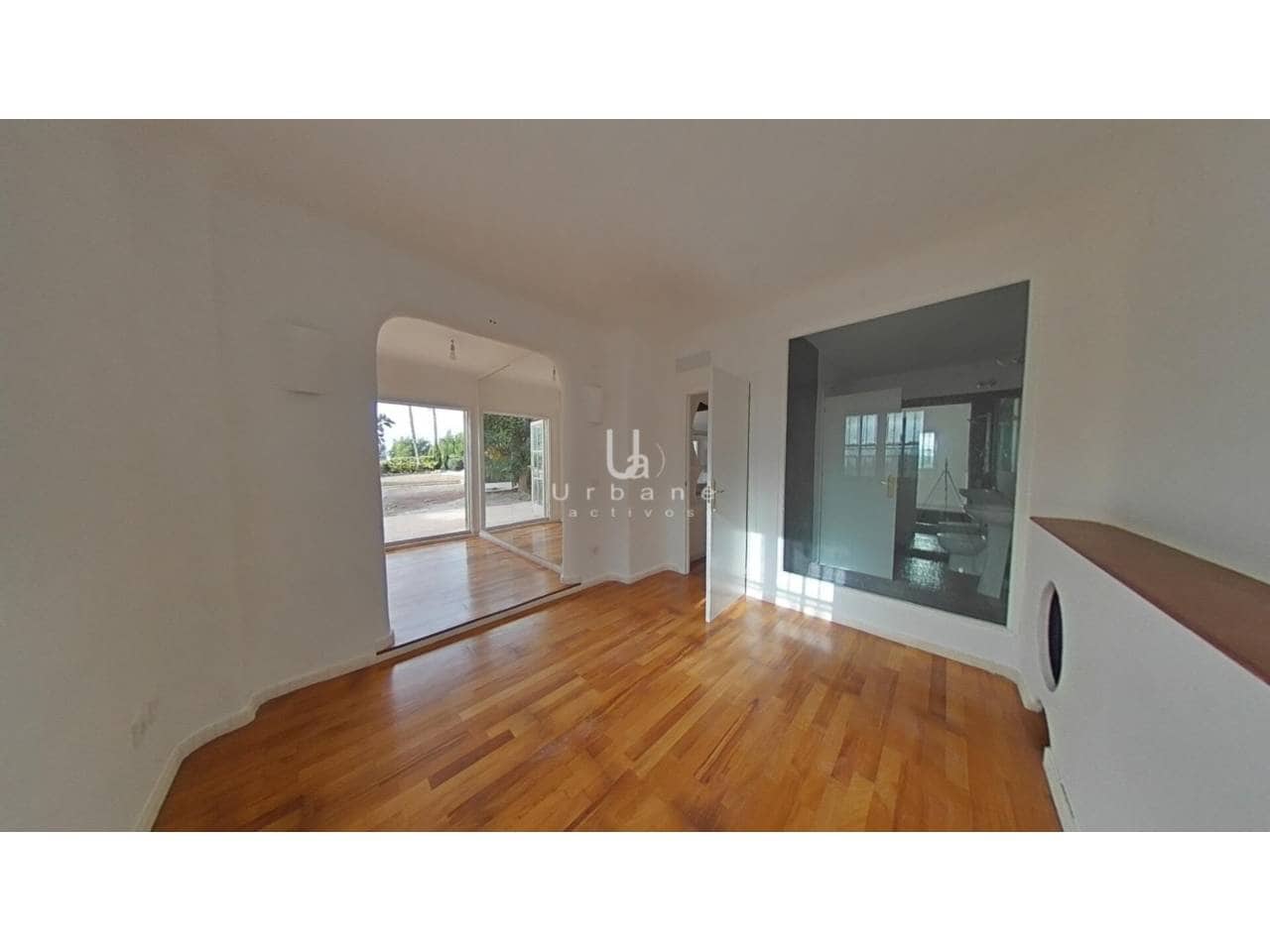 2 slaapkamer Rijtjeshuis te koop in Altea met garage - € 340.000 (Ref: 9956807)