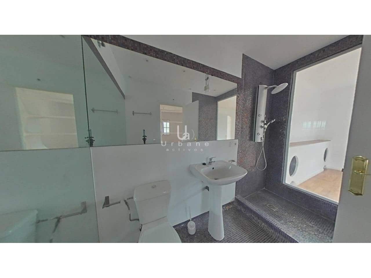 2 slaapkamer Rijtjeshuis te koop in Altea met garage - € 340.000 (Ref: 9956807)