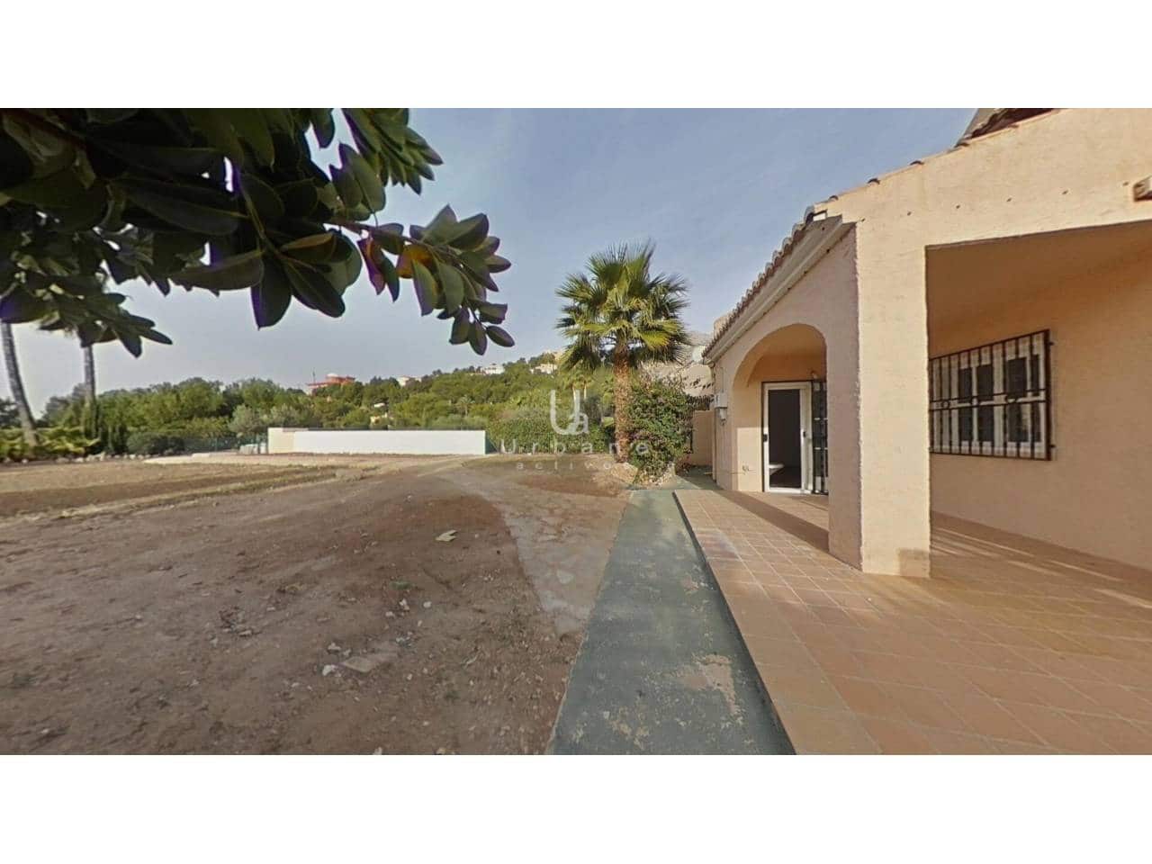 2 slaapkamer Rijtjeshuis te koop in Altea met garage - € 340.000 (Ref: 9956807)