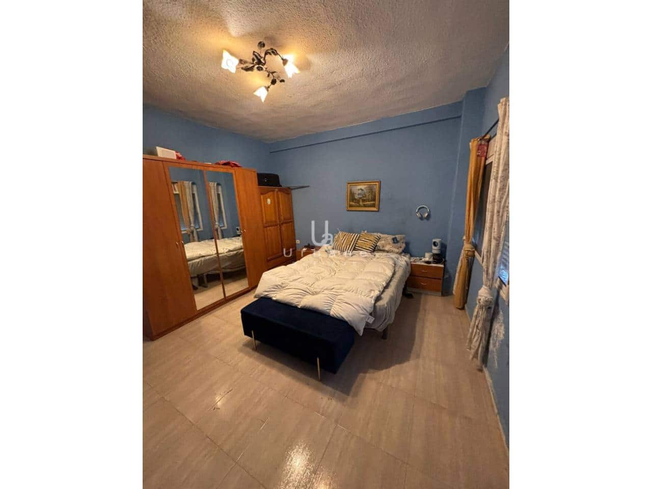 4 bedroom Villa for sale in Lliria with pool garage - € 180,000 (Ref: 9962032)