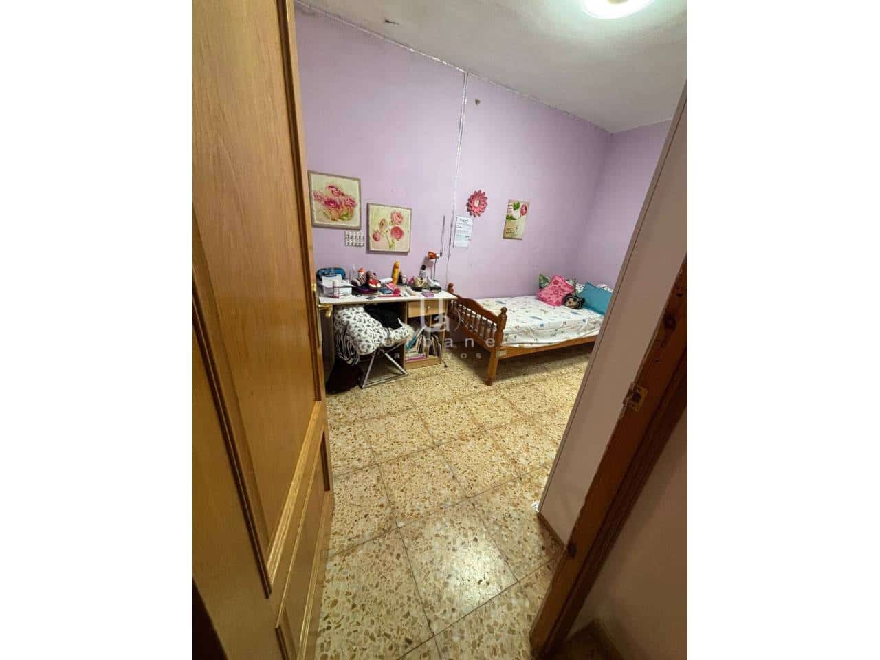 4 bedroom Villa for sale in Lliria with pool garage - € 180,000 (Ref: 9962032)