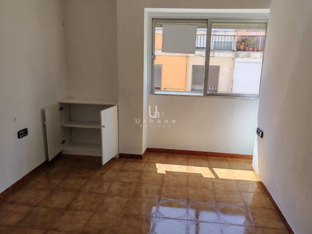 3 bedroom Flat for sale in Xirivella - € 119,500 (Ref: 9964604)