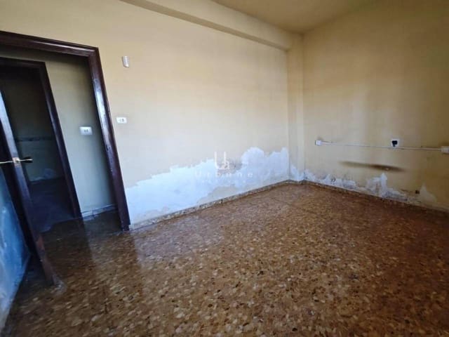 3 soveværelse Villa til salg i Santomera - € 64.900 (Ref: 9967117)
