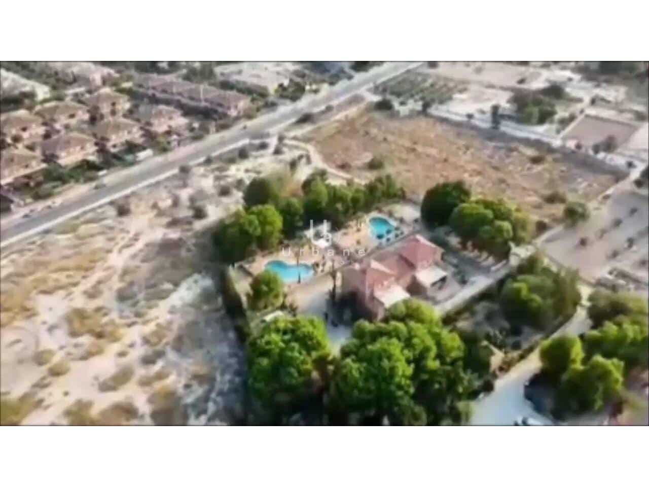 8 bedroom Villa for sale in Muchamiel / Mutxamel with pool garage - € 1,550,000 (Ref: 9969229)