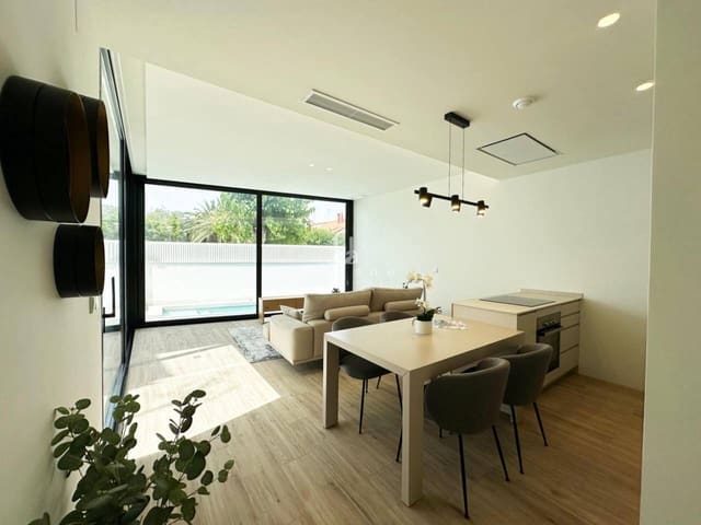 3 chambre Villa/Maison à vendre à Pilar de la Horadada avec piscine - 599 900 € (Ref: 9972884)