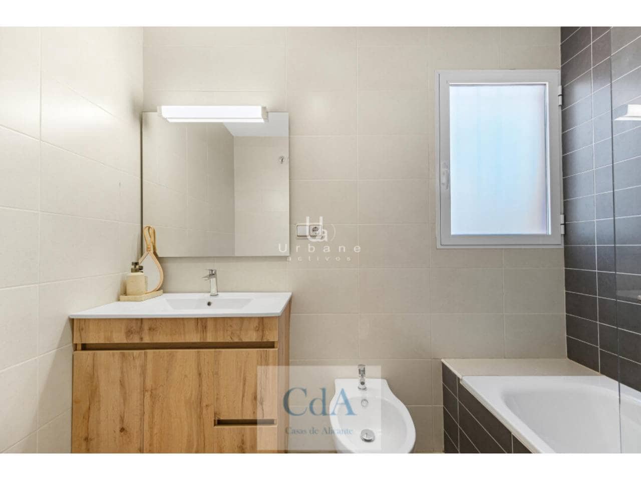 2 sovrum Lägenhet till salu i Orihuela med pool garage - 200 500 € (Ref: 9972887)