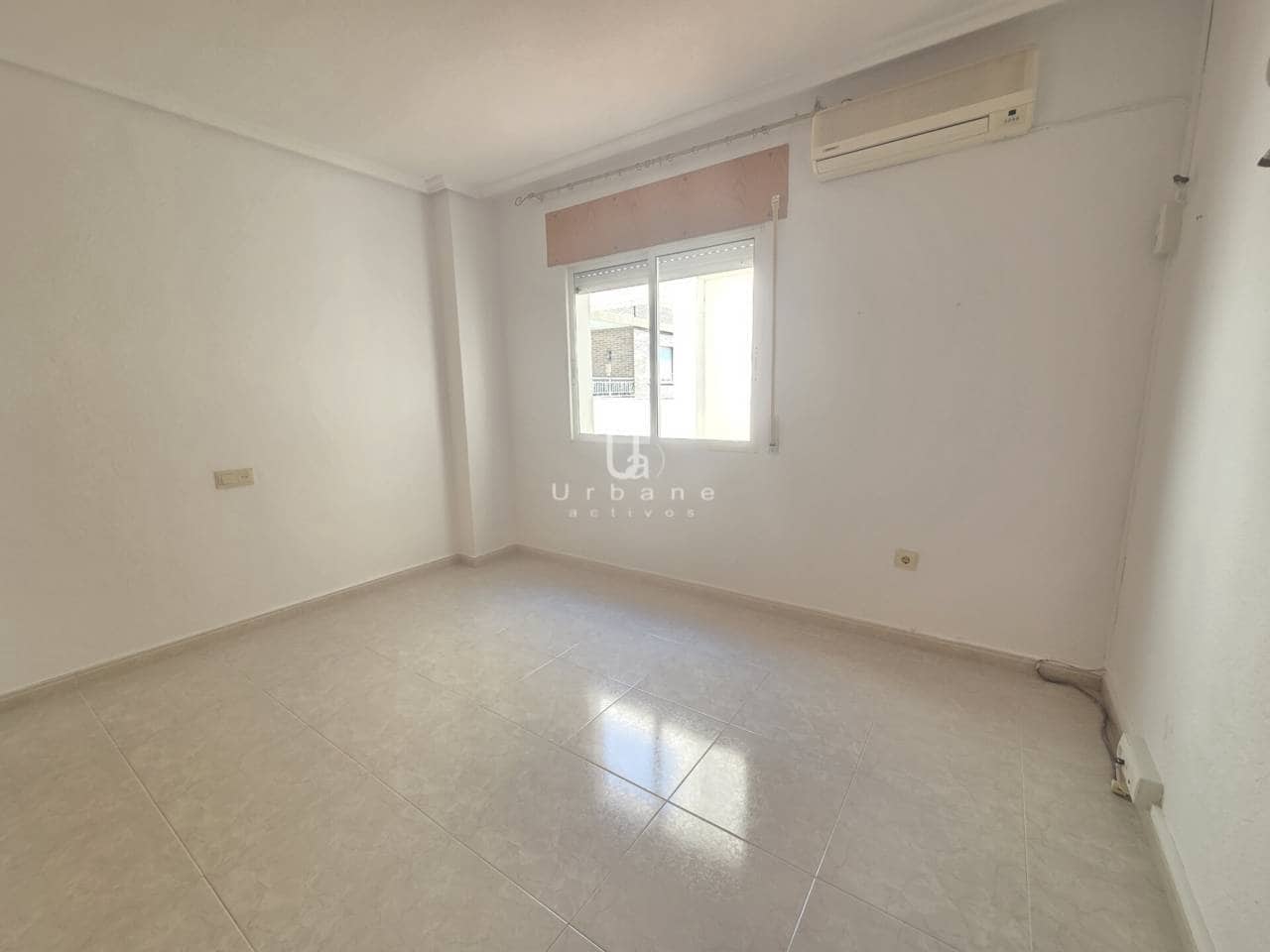 3 soveværelse Lejlighed til salg i San Pedro del Pinatar med garage - € 165.250 (Ref: 9972892)