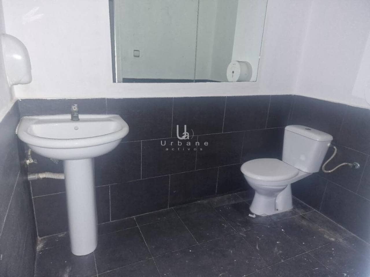 Local Commercial à vendre à Valence ville - 100 200 € (Ref: 9974517)