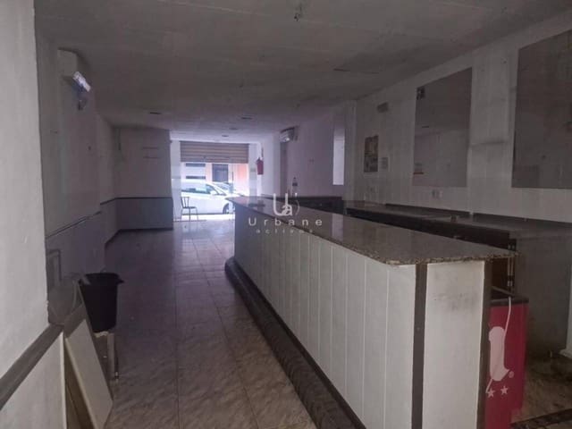 Erhverv til salg i Valencia by - € 100.200 (Ref: 9974517)