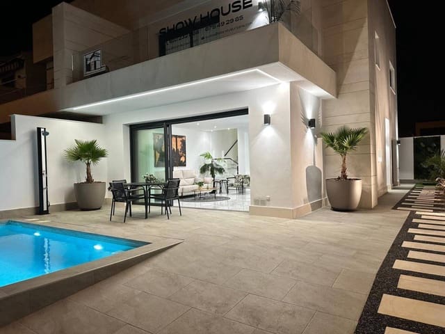 Casa de 3 habitaciones en San Pedro del Pinatar en venta con piscina garaje - 478.000 € (Ref: 9974519)