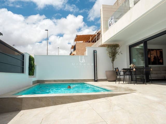 Casa de 3 habitaciones en San Pedro del Pinatar en venta con piscina garaje - 478.000 € (Ref: 9974519)